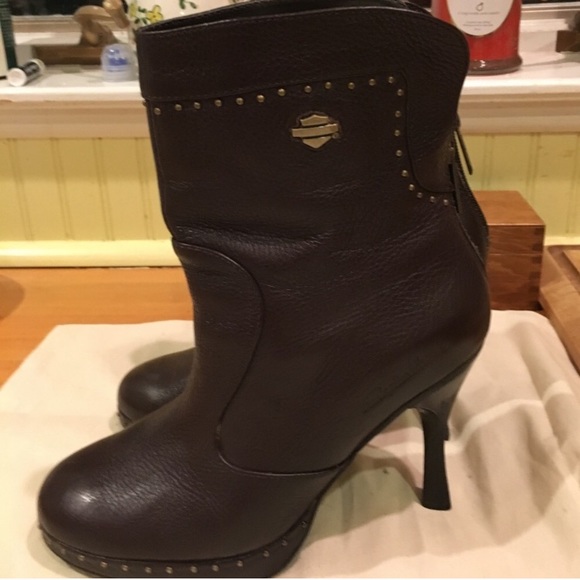 Harley-Davidson Shoes - Lk NEW Harley-Davidson Logo Brown High Heel Boots